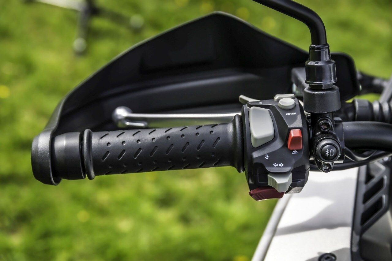 DueruoteTG #173 - Voge Valico 525 DSX: una adventure a meno di 6mila euro!